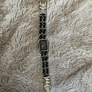 Inspired Black and silver watch